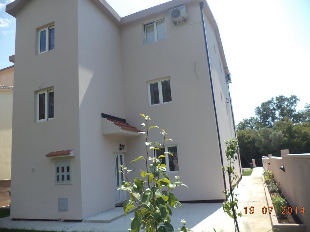 Apartmani Bulajic Teodo Esterno foto