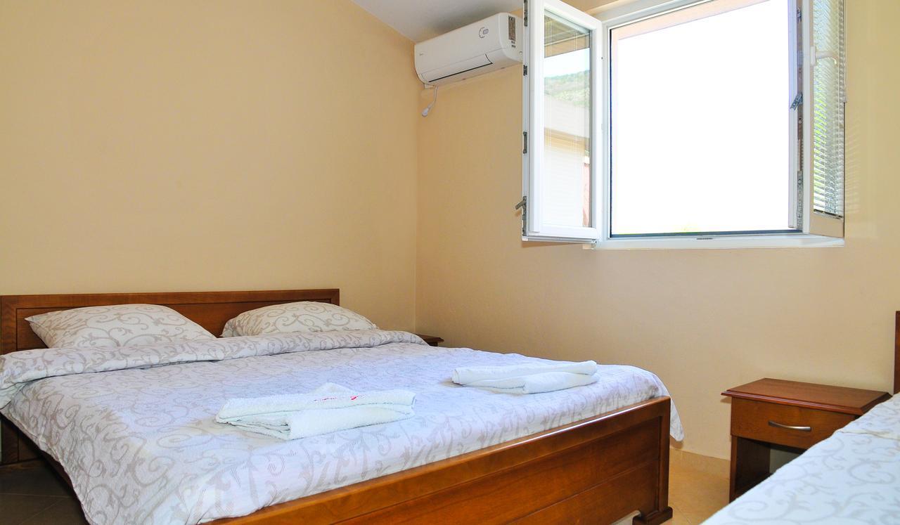 Apartmani Bulajic Teodo Esterno foto