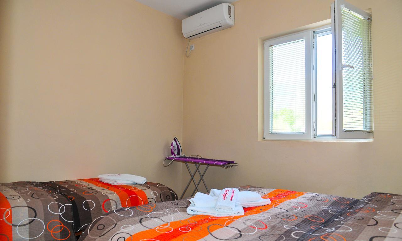 Apartmani Bulajic Teodo Esterno foto